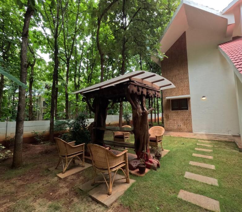 Teak Heaven Villa With Bar Mysore Exterior photo